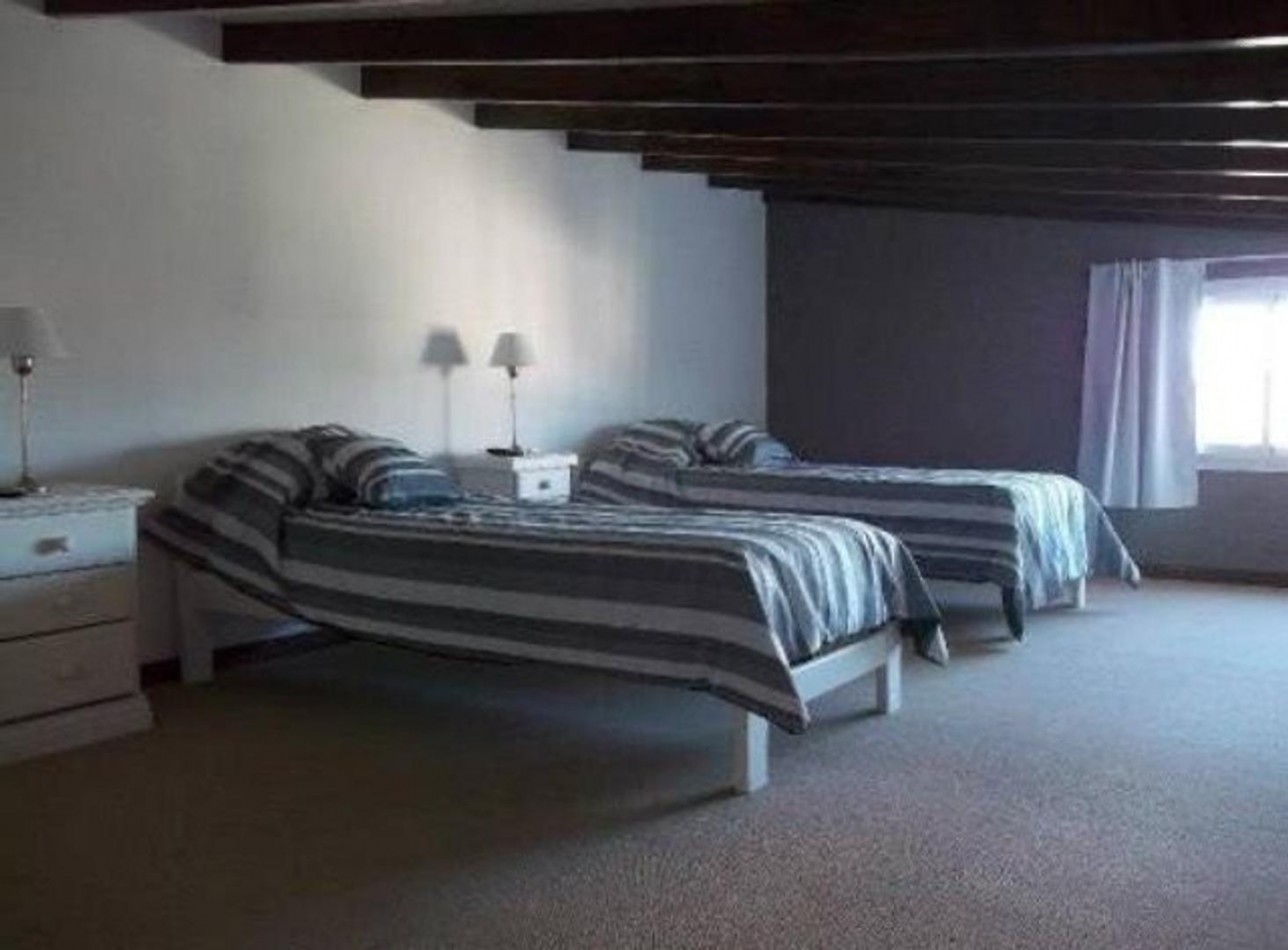 Departamento amueblado 3 ambientes en pleno centro de Pinamar,