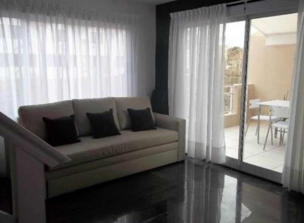 Departamento amueblado 3 ambientes en pleno centro de Pinamar,
