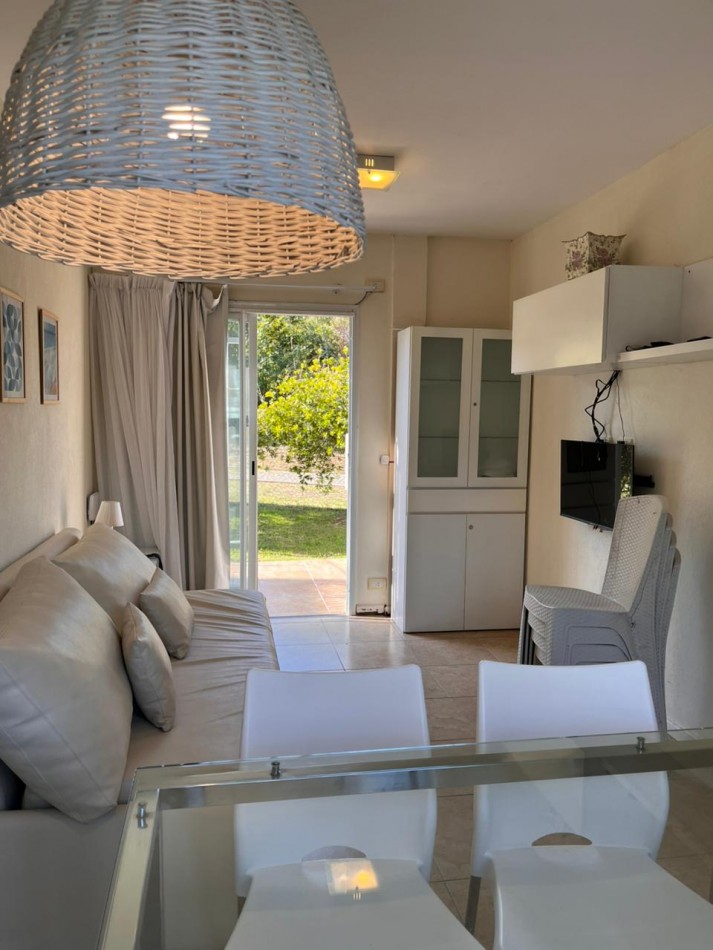 VENTA DE DEPARTAMENTO- Azopardo 29, a poco metros del mar. Valeria del Mar.