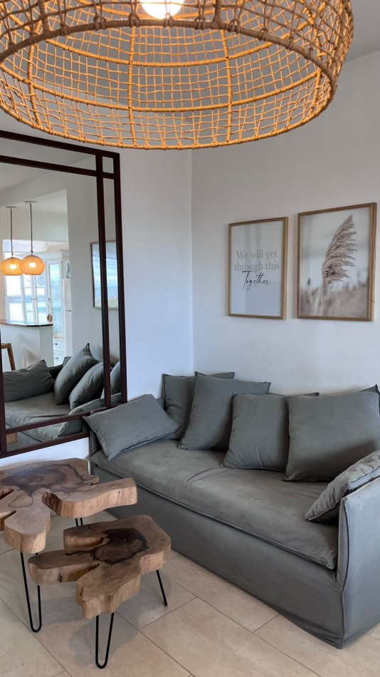 Hermoso departamento con VISTA AL MAR, 3 ambientes c/estacionamiento, Zona Muelle (GAS NATURAL)