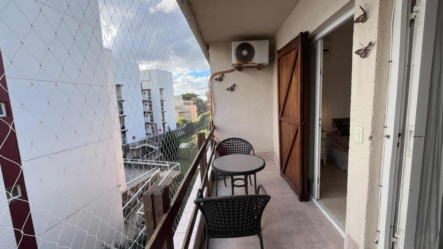 Hermoso departamento con VISTA AL MAR, 3 ambientes c/estacionamiento, Zona Muelle (GAS NATURAL)