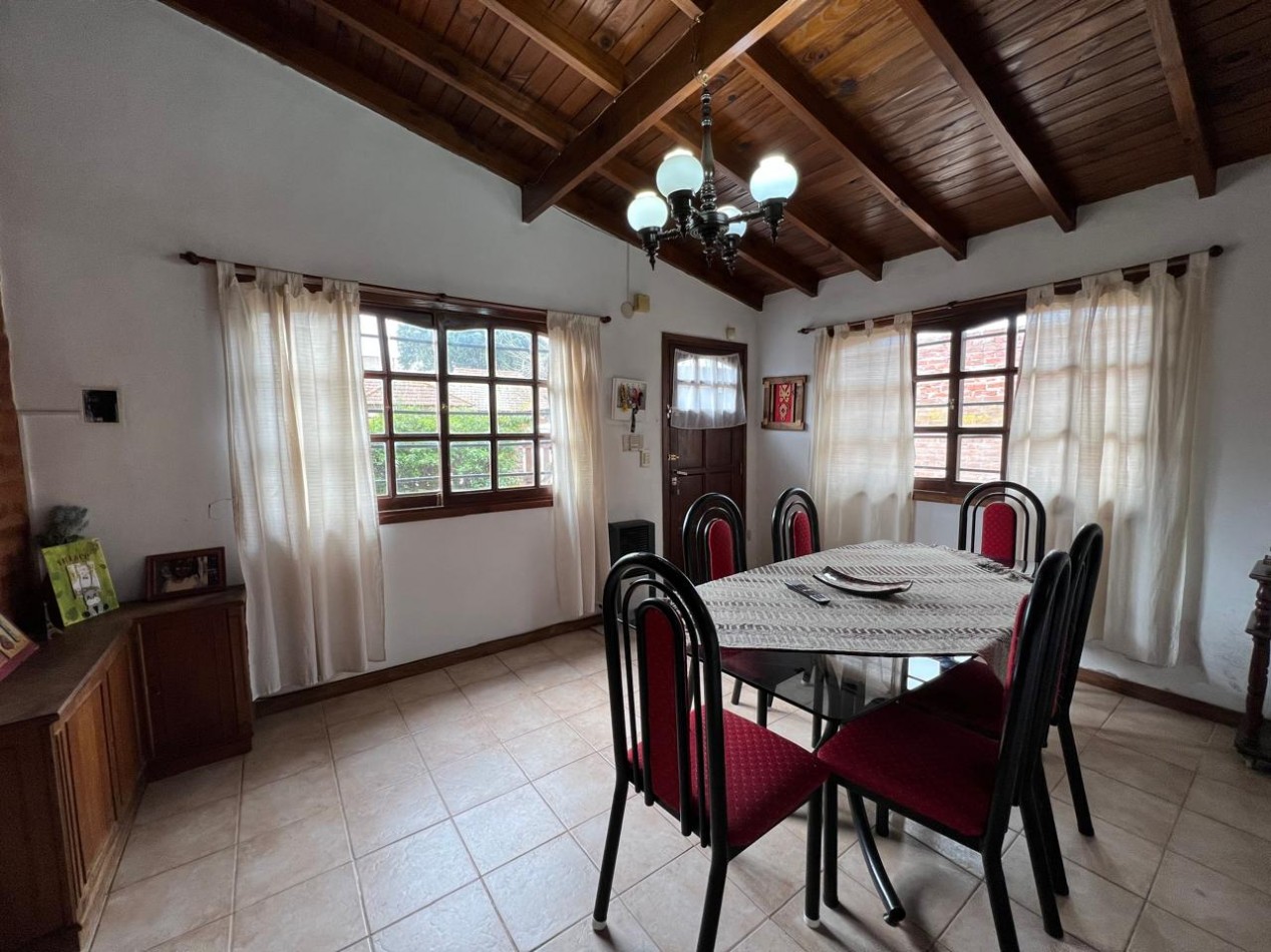 Venta de Casa mas Departamento en Ostende-Pinamar