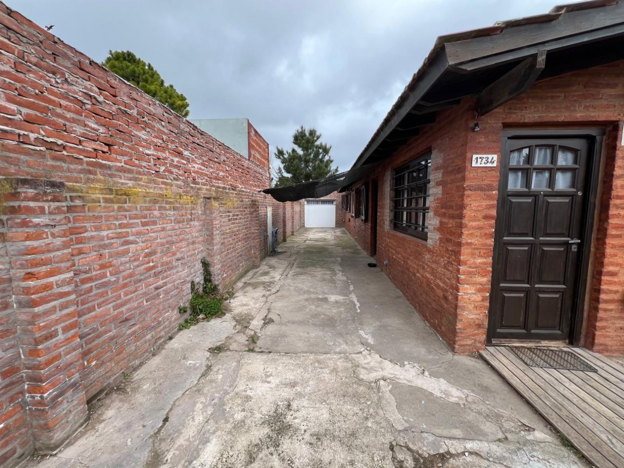 Venta de Casa mas Departamento en Ostende-Pinamar