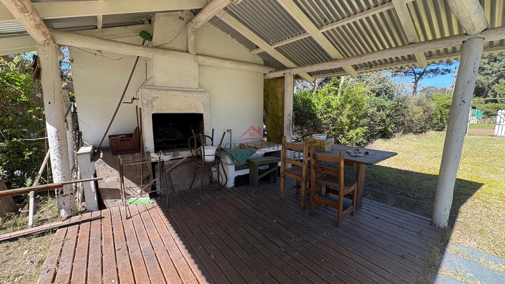 Venta Casa + Departamento.